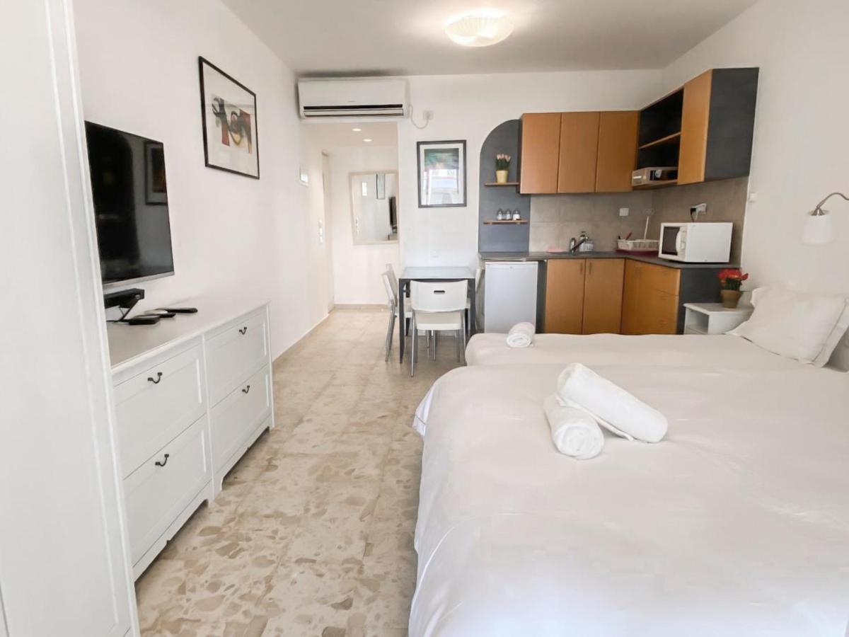 Royal Park Eilat Apartments Exteriör bild
