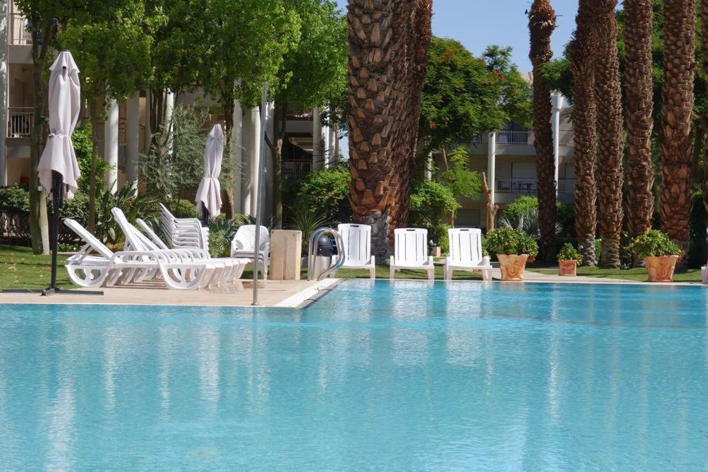 Royal Park Eilat Apartments Exteriör bild